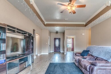 4005 Happy Trails Rd