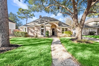 16419 Rhinefield St, Tomball, TX 77377 - photo 2