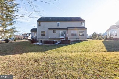 42268 Providence Ridge Dr, Chantilly, VA 20152 - photo 7