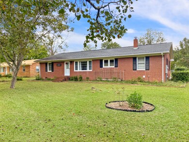 200 Mike Loop Rd, Jacksonville, NC 28546 - photo 3