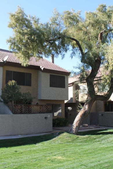 2121 S Pennington unit 32, Mesa, AZ 85202 - photo 2