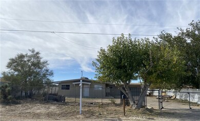 10380 Baker Rd, Lucerne Valley, CA 92356 - photo 6