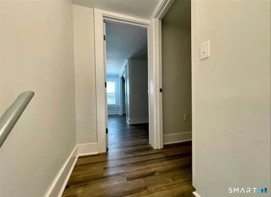 30 Anthony St unit B, Jewett City, CT 06351 - photo 5