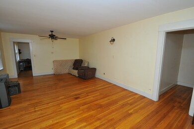 541 Springfield St, Chicopee, MA 01013 - photo 7
