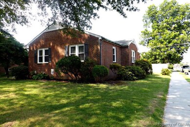 1227 Main St, West Point, VA 23181 - photo 3