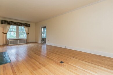 2201 Ridgeway Dr SE, Cedar Rapids, IA 52403 - photo 7