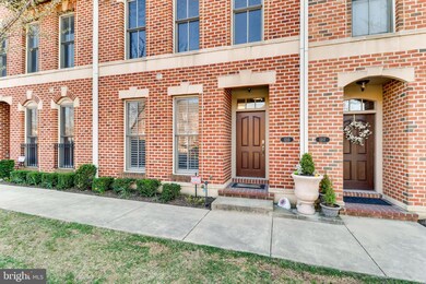 1215 Dockside Cir, Baltimore, MD 21224 - photo 2