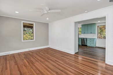 411 Chapel Rd, West Columbia, SC 29172 - photo 6