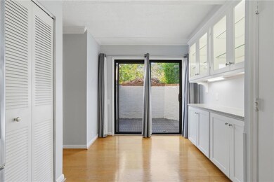 78 Dunwoody Springs Dr NE unit 78, Atlanta, GA 30328 - photo 6