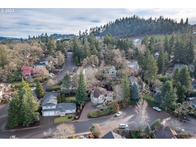 2577 Moon Mountain Dr, Eugene, OR 97403 - photo 2