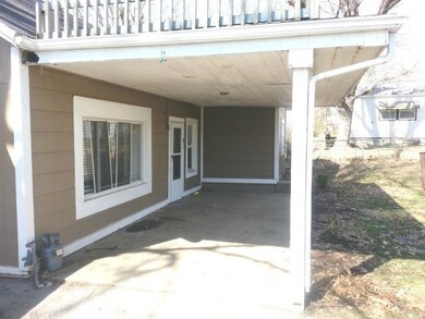 2914 S Claremont Ave, Independence, MO 64052 - photo 3