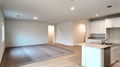 1415 Gaines Ct, Bakersfield, CA 93307 - photo 4