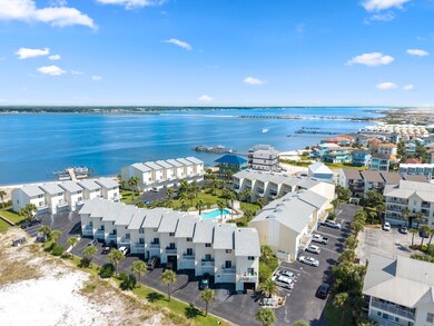 1440 Paradise Point Dr unit 21, Navarre, FL 32566 - photo 2