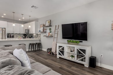 2821 S Skyline unit 135, Mesa, AZ 85212 - photo 6