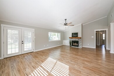 1009 Killarney Ave, Friendswood, TX 77546 - photo 7