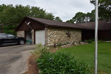 228 County Road 208, Bay City, TX 77414 - photo 6