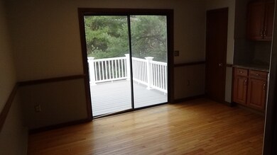 33 Pine View unit 33, Millis, MA 02054 - photo 7