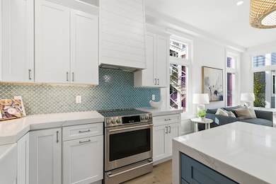 35 Richardson St unit Cottage, Somerville, MA 02145 - photo 4