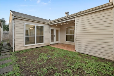 12143 Stone West Dr, Houston, TX 77035 - photo 6