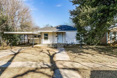 434 Bales St, Cleburne, TX 76033 - photo 2