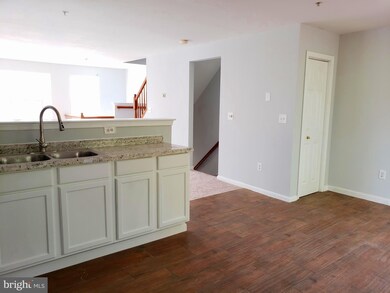 10512 Vista Gardens Dr, Bowie, MD 20720 - photo 6