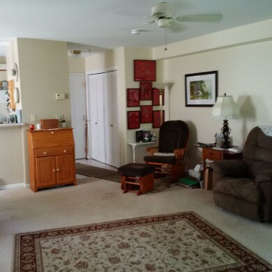 143 Hildred Dr, Burlington, VT 05401 - photo 3