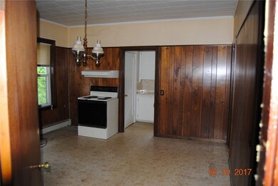 469 Winter St, Woonsocket, RI 02895 - photo 3
