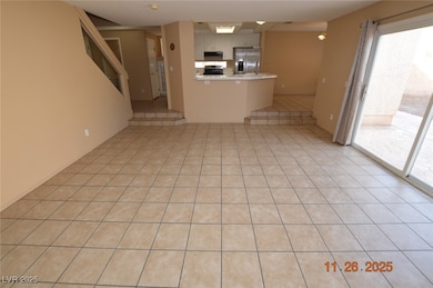 10014 Hermit Rapids Ave, Las Vegas, NV 89148 - photo 5