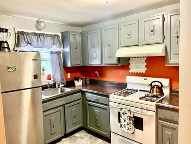 7 Ridgeview Ave unit 2, Mattapan, MA 02126 - photo 4