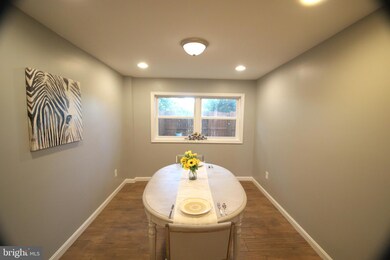 519 Carlsbad Ct, Halethorpe, MD 21227 - photo 4