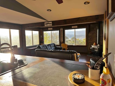 3307 Chinquapin Dr, Sevierville, TN 37876 - photo 5