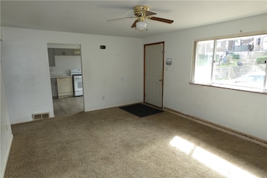 3224 Faronia St unit 3226, Pittsburgh, PA 15204 - photo 5