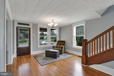 518 Union School Rd, Mount Joy, PA 17552 - photo 3