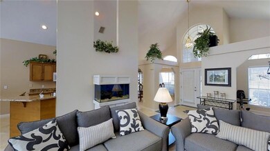 812 Palm Cove Dr, Orlando, FL 32835 - photo 5