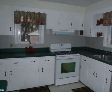 1701 Hider Ln, Clementon, NJ 08021 - photo 4