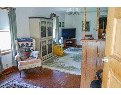 48 Dell St, Turners Falls, MA 01376 - photo 6