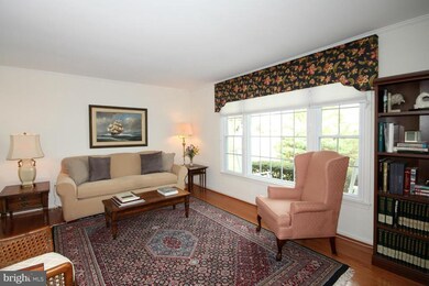 7196 Duck Ct, Springfield, VA 22152 - photo 2