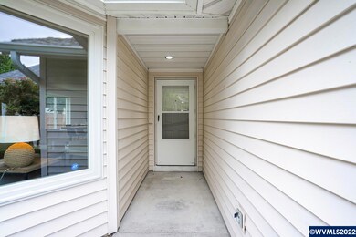403 Lonebrook Ct SE, Salem, OR 97302 - photo 6