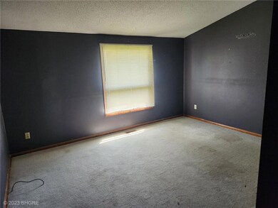816 S Kossuth St, Osceola, IA 50213 - photo 5