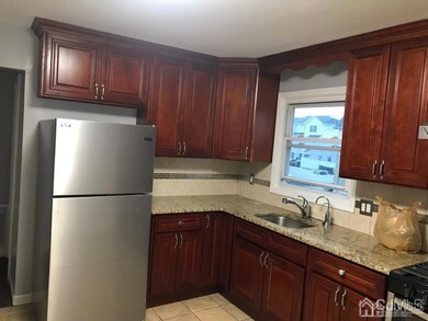 15 Charles St unit 2 FLR, Carteret, NJ 07008 - photo 5