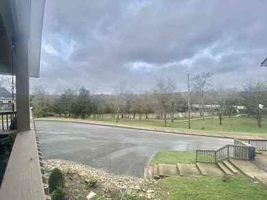 1605 S Cannon Blvd unit 101, Shelbyville, TN 37160 - photo 4