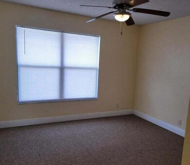 1442 Lake Crystal Dr unit E, West Palm Beach, FL 33411 - photo 7