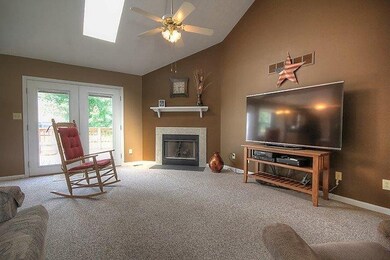 161 Southcreek Dr, Nicholasville, KY 40356 - photo 5