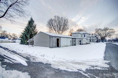 102 N 4th St, Carrollton, IL 62016 - photo 4