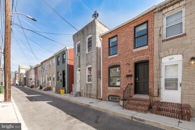 123 S Durham St, Baltimore, MD 21231 - photo 2
