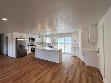 707 W 100 S, Payson, UT 84651 - photo 7