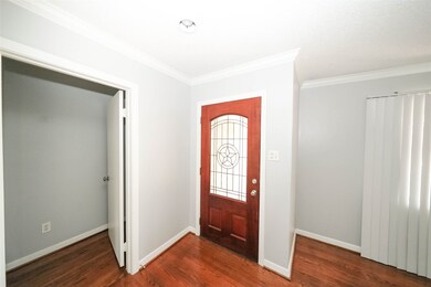 2206 Cheshire Ln, Houston, TX 77018 - photo 2