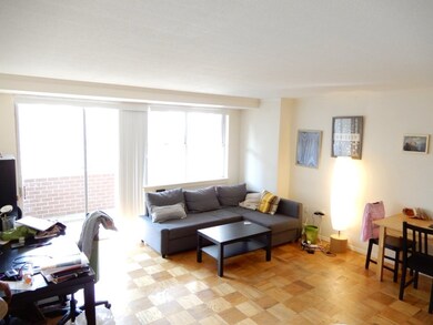Hawthorne Place Condominium unit 8L, Boston, MA 02114 - photo 2