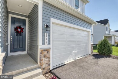 1555 Finch Dr, Chambersburg, PA 17202 - photo 4