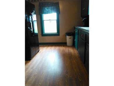Another view of kitchen